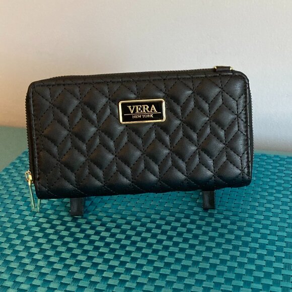 Vera New York NWOT Crossbody Clutch Wallet with Unbranded Gold Chain - Picture 6 of 16